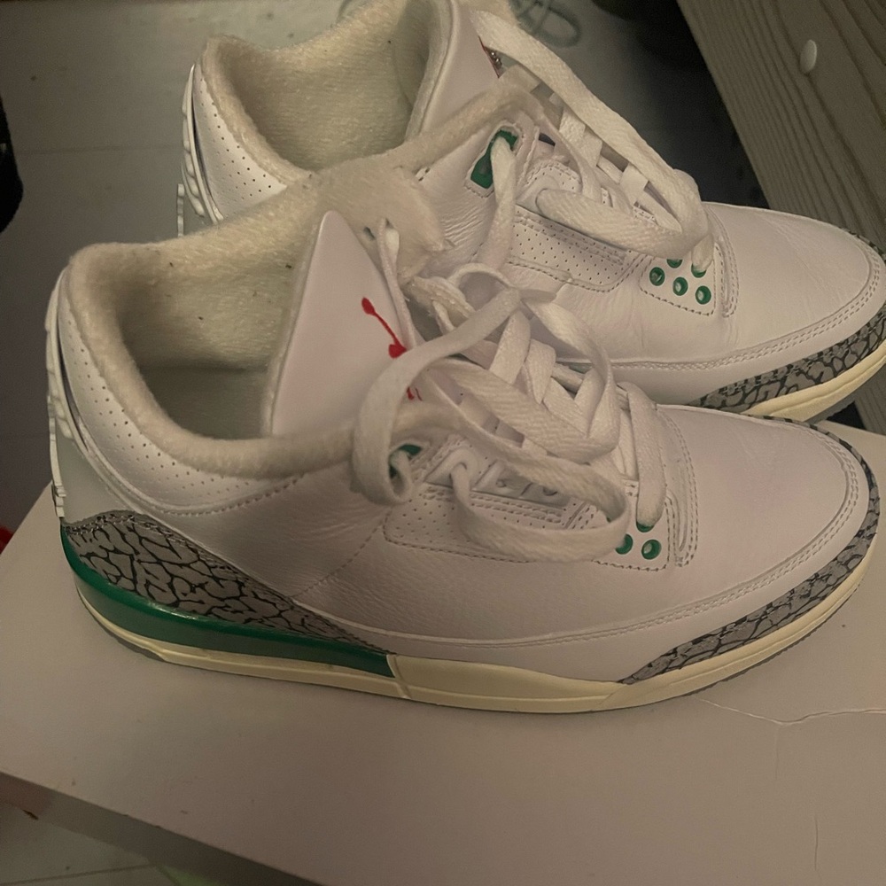 WMNS Air Jordan 3 Retro